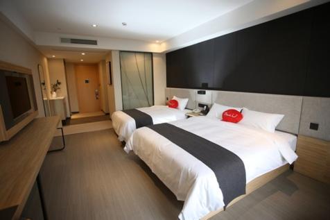 Thank Inn Plus Jiangsu Zhenjiang Jiangkou District Hongdou Square Dış mekan fotoğraf